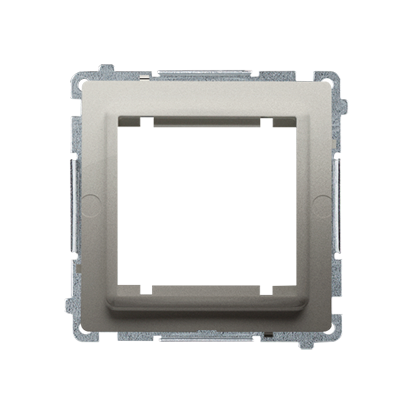 KONTAKT SIMON - Adapter (przejściówka) na osprzęt standardu 45 × 45 mm. Montaż do puszki na łapki i wkręty; satynowy - BMA45M/29