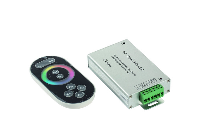 POLTRONIC - STEROWNIK RADIOWY Z PILOTEM DO TAŚM LED RGB 12A (4A/KANAŁ) - PD006601