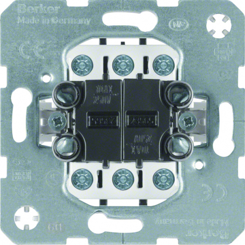 HAGER - ŁĄCZNIK PODWÓJNY SCHODOWY UNIWERSALNY DWUKLAWISZOWY MECHANIZM ZACISKI ŚRUBOWE ONE.PLATFORM - 53303808