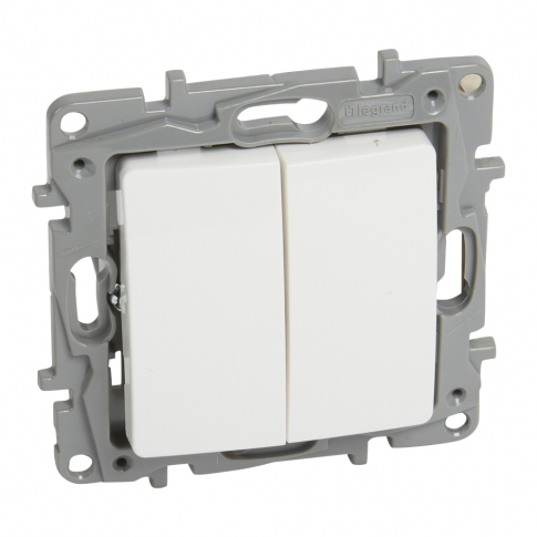 LEGRAND - ŁĄCZNIK ŚWIECZNIKOWY ZACISKI AUTOMATYCZNE 10AX 250V BIAŁY NILOE2 - 764505