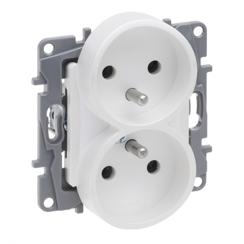 LEGRAND - NILOE SELECTION - GNIAZDO 2 X 2P+Z DO RAMEK WIELOKROTNYCH (BEZ PRZESŁONY, ZACISKI ŚRUBOWE) PERŁA - 762435