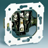 KONTAKT SIMON - Gniazdo wtyczkowe pojedyncze z uziemieniem (mechanizm), 16A, 250V~, śrubowe. !Dla uzyskania IP44 należy dodać pokrywę z klapką i uszczelkę - 75458-39