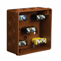 ELEKTROPLAST OPATÓWEK - PUSZKA N/T 86X86X40MM IP55 DEKIEL NA 2 WKRĘTY Z OSŁONĄ Z ZACISKAMI BRĄZ VP 023-52. - 61.135