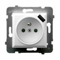 OSPEL - GNIAZDO POJEDYNCZE Z UZIEMIENIEM 2P+Z ZACISKI AUTOMATYCZNE Z ŁADOWARKĄ USB 16A/230 USB 5V/2.1A IP20 BIAŁY ARIA - GP-1UZPUSB/m/00