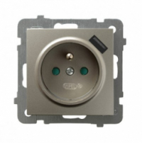 OSPEL - GNIAZDO POJEDYNCZE Z UZIEMIENIEM 2P+Z Z PRZESŁONAMI Z USB ZACISKI AUTOMATYCZNE 16A/230V USB 5V/2.1A IP20 SATYNOWY LIGHT AS - GP-1GZPUSB/m/45