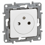 LEGRAND - GNIAZDO POJEDYNCZE Z UZIEMIENIEM 2P+Z PŁASKIE Z PRZESŁONAMI ZACISKI AUTOMATYCZNE 16A 250V BIAŁY NILOE - 664737